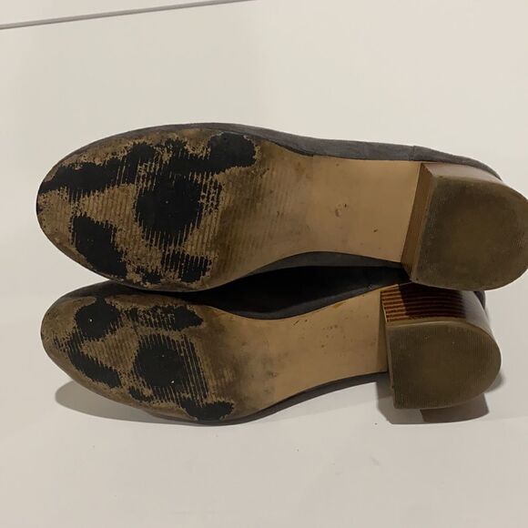 Ann Taylor LOFT Grey Suede Boots Booties - Picture 7 of 9